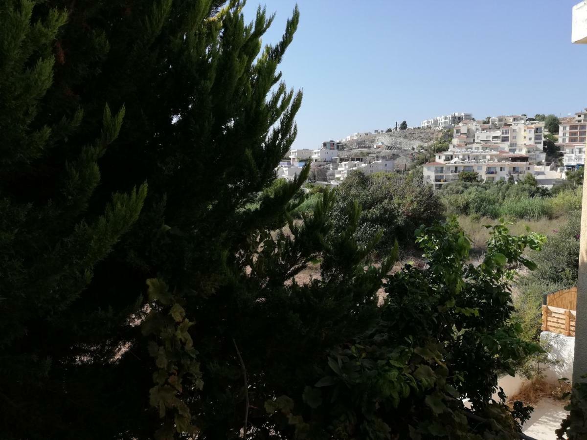 Chriselina Gottage Apartment Paphos Luaran gambar